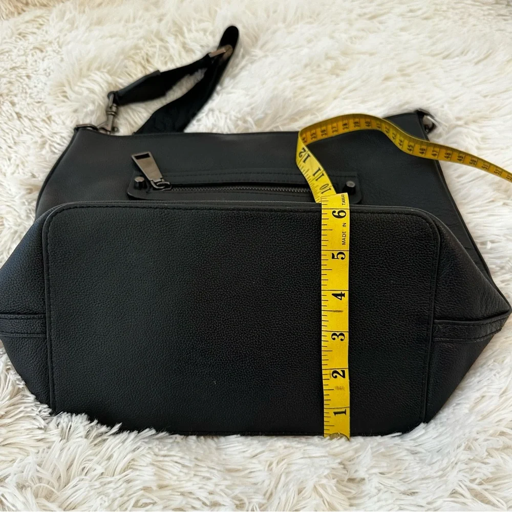 Rebecca Minkoff Regan Black Pebbled Leather Bucket Crossbody Shoulder Bag
